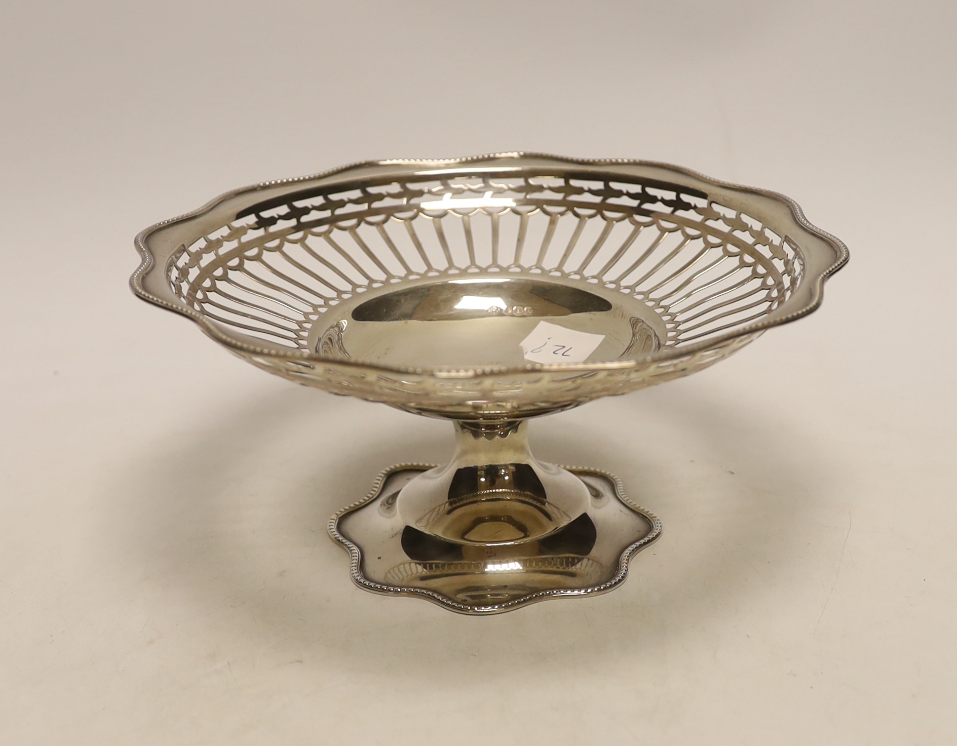 A George V pierced silver pedestal bowl (lacking insert?), William Hutton & Sons, Sheffield, 1919, diameter 20.4cm, 8.4oz